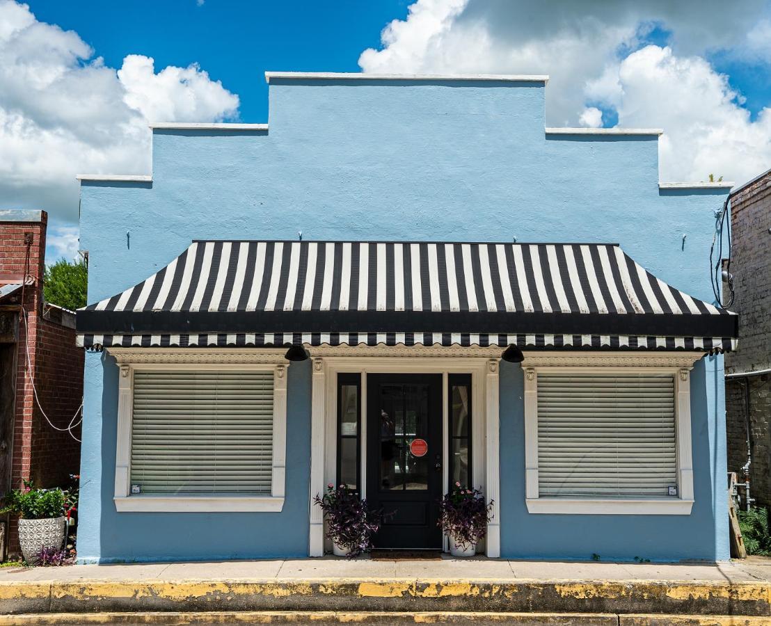 Chateau Royale, Pet Friendly, On Bayou, Downtown! New Iberia Buitenkant foto