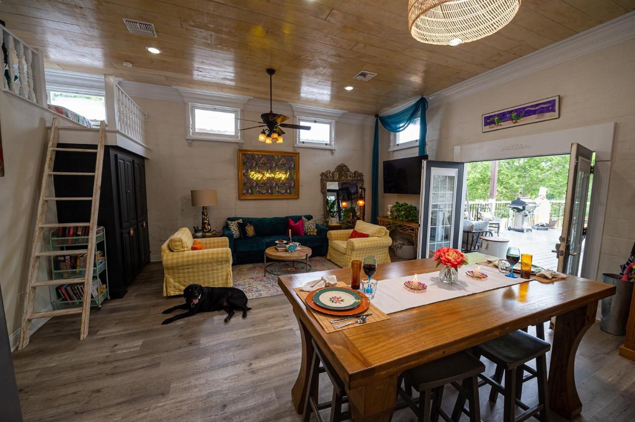 Chateau Royale, Pet Friendly, On Bayou, Downtown! New Iberia Buitenkant foto